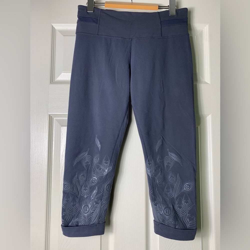 Lululemon | Grey Acro Crop Silicone Peacock Details - 8